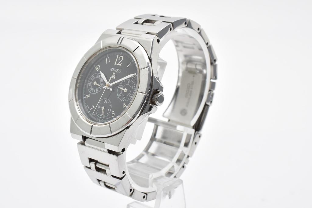 Used SEIKO LukiaWatches Stainless Steel Women blackDial