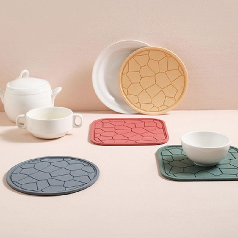 1PCS Round Silicone Coasters Square Non-slip Placemats Heatproof Cup Mat Reusable Tableware Set Table Protector Drinkware