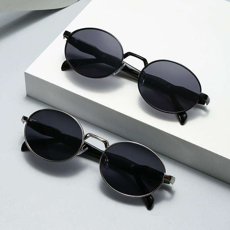 New Sexy Hot Girl Sunglasses Fashion Women'S Metal Oval Frame Eyeglasses Summer Uv Protection Eyeglass Uv400