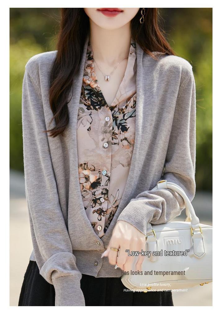 Women's Autumn Patchwork Knit Wool Cardigan - V-Neck Sweater Coat