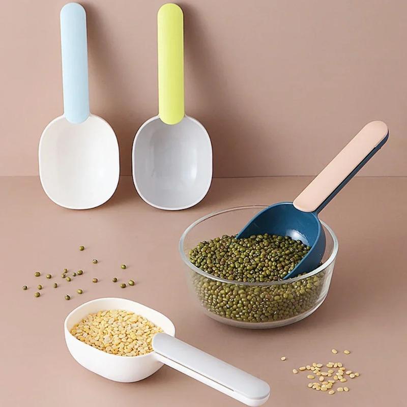 1Pcs Measuring Spoon with Bag Clip Sealing Long Handle Cute Scoop Rice Digging Flour Digging Rice Baking Pet Feeding Dog Cat Food