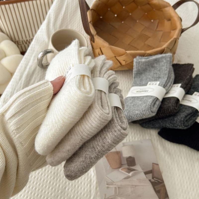 Female Autumn and Winter Thick Solid Color Thin Draw Outside Wear Wool In The Tube Pile Socks