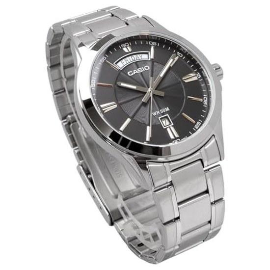 CASIO Analog Quartz Mens Wristwatch MTP-1381D-8AV Metal Band Silver Dark Gray Overseas Model