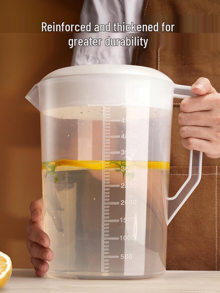 Large Capacity 5L Cold Water Pitcher, High Temperature Resistant, with Measuring Scale – Ideal for Milk Tea Shops and Tea Brewing.