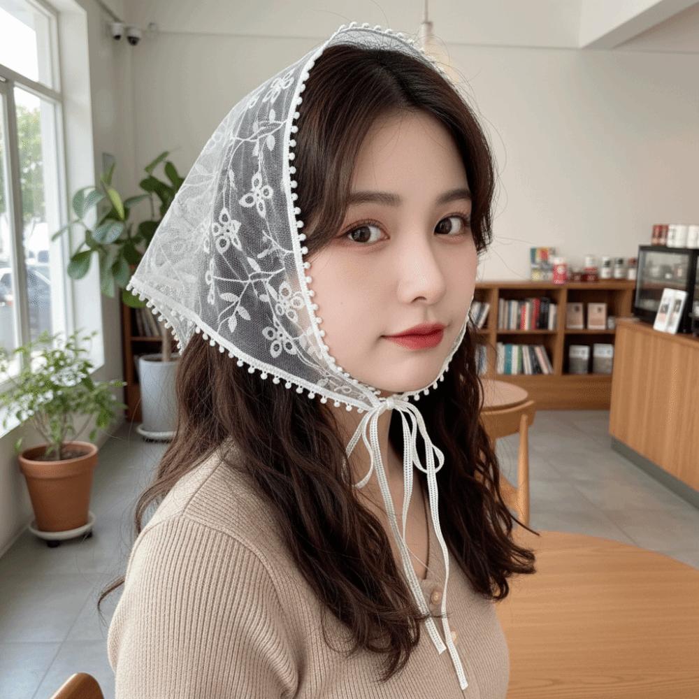 White Lace Hair Scarf Retro Triangle Scarf Countryside Headscarf Girls Headwear