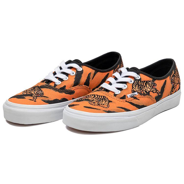 Vans Authentic Tiger Print Casual Low-Top Skate Shoes Unisex sneaker Black Orange VN0A5KRDORA