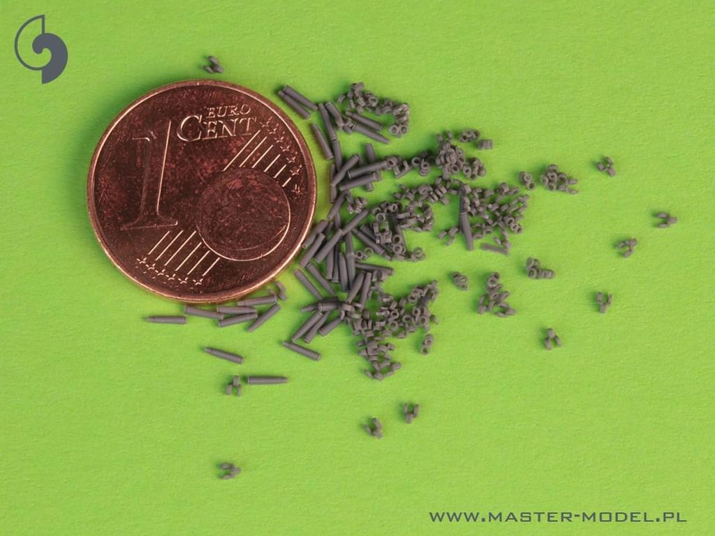 Master Model WW2 American Browning M2HB Caliber Machine Gun Ammunition Belt Links and Empty Cartridges 150 Pieces Plastic Model 1/35 .50 (12.7mm) Set,