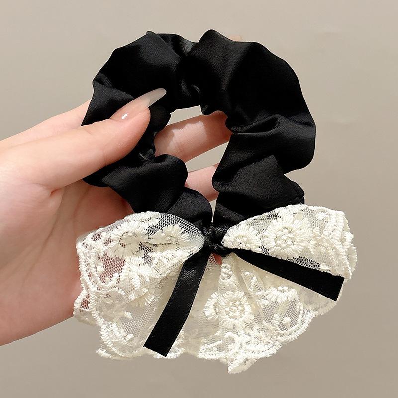 Korean Style Spring/Summer Floral Intestine Hair Scrunchie for Women – Elegant Ponytail Tie and Mori Girl Accessory.