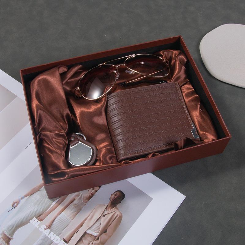 Valentine's Day Business Gift Set Men's Watch Sunglasses Belt Wallet Christmas Gift Set Quartz Watch Set for Men