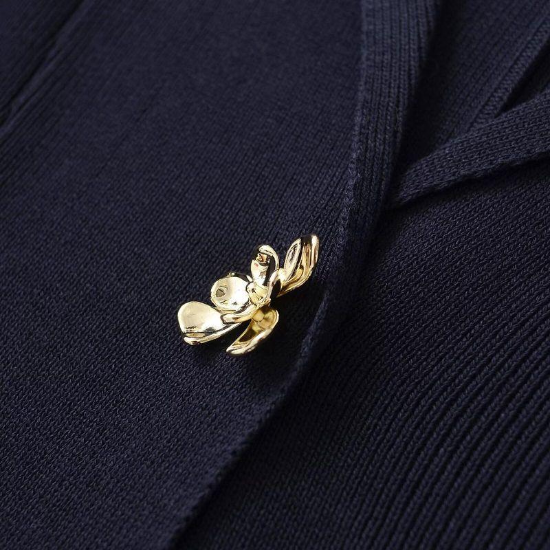Kaslead New Arrival Women's Clothing Fashion Style Fashion Minimalist Flower Shape Button Decoration Knitting Outwear 2142102