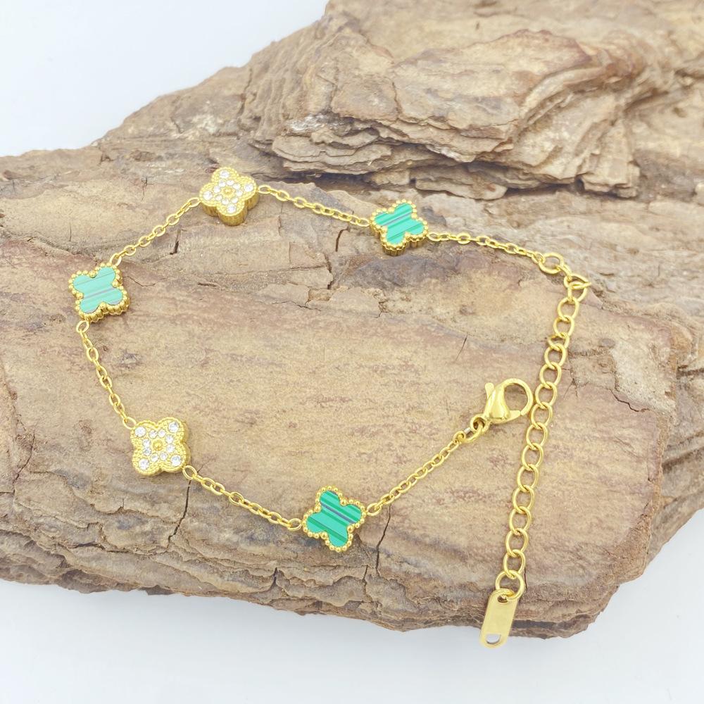 9MM Four Leaf Flower Bracelet Titanium Steel Bracelet No Color Loss Ladies Fashion Bracelet