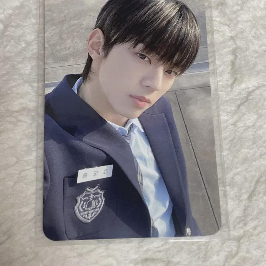 

Tours Do-hoon Vol. 1 Kakaotalk Gift Photocard