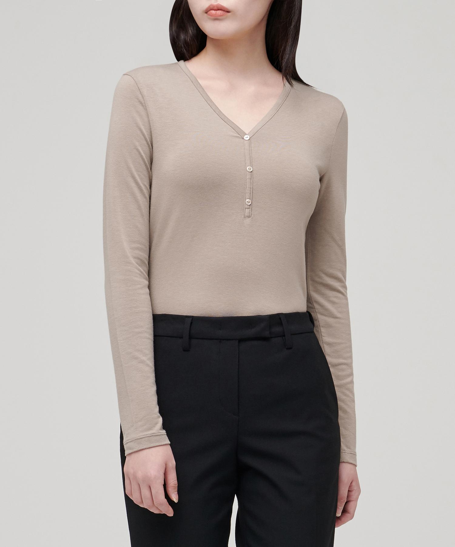 Musinsa Standard Woman Women S Tencel Y-Neck Long Sleeve T-Shirt [Dusty Beige] Dusty Beige/M