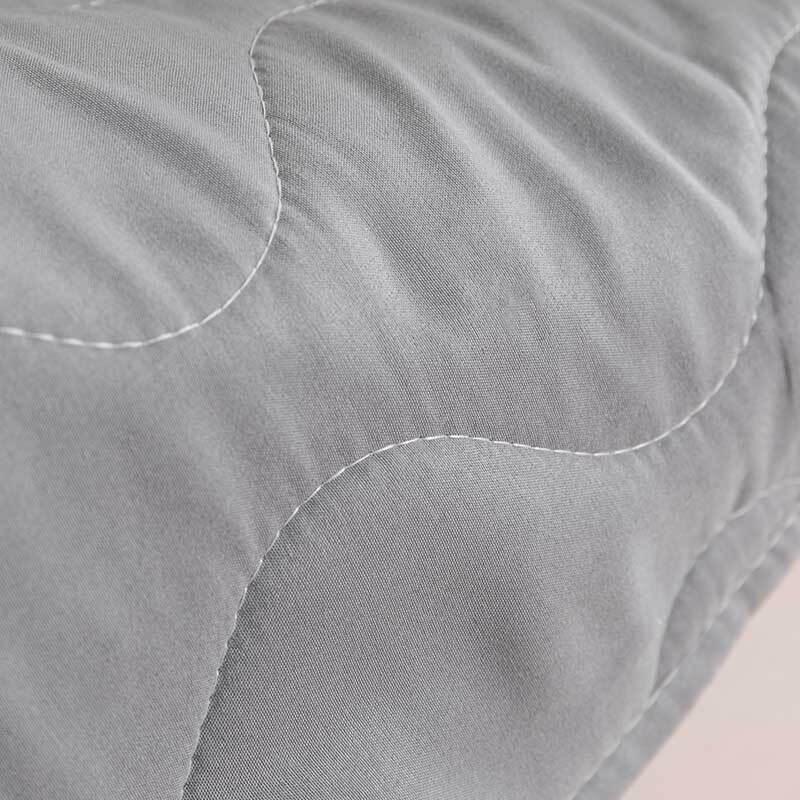 Hengyuanxiang TDK1003-7 2-in-1 Cushion & Nap Blanket