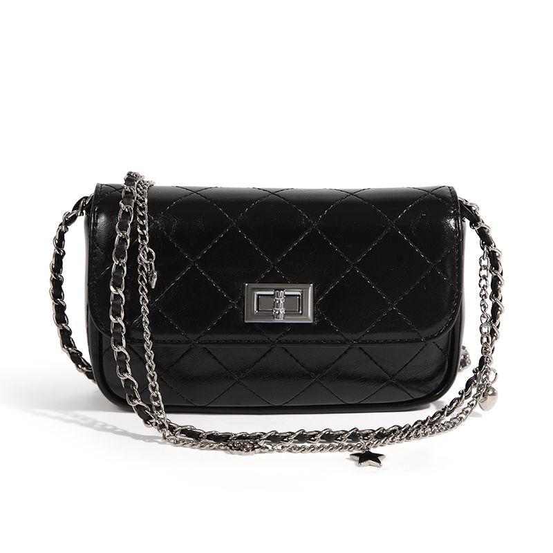 

Cfeikshi Brand Store French style Advanced Texture Graceful Chain Square Sling Bag Rhombus Shoulder Shoulder Bag Women Black(Gift box gift bag at the counter)