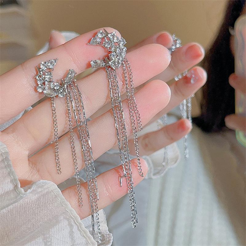 1Pc  Shiny Zircon Moon Star Long Tassel Ear Clip No Piercing Earring Trendy Female Ear Cuff Party Jewelry