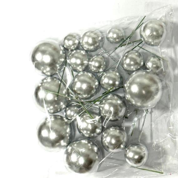 20-Piece Mixed Pack: Gold, Silver, Foam & Iridescent Christmas Cake Decoration Balls