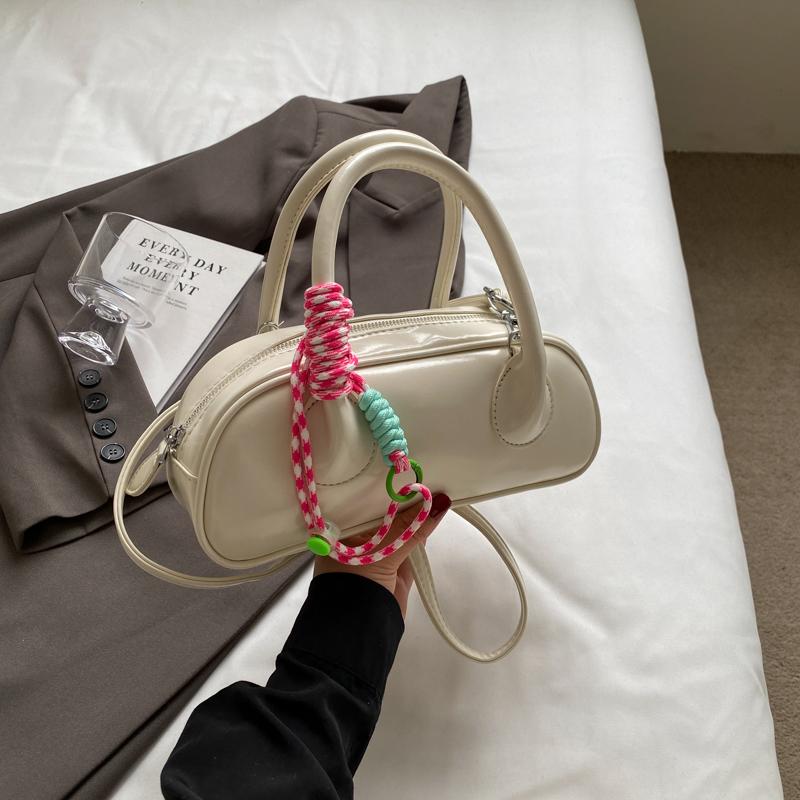 

Классические красные женские сумки через плечо из искусственной кожи, новые модные маленькие сумки, однотонные повседневные сумки через плечо