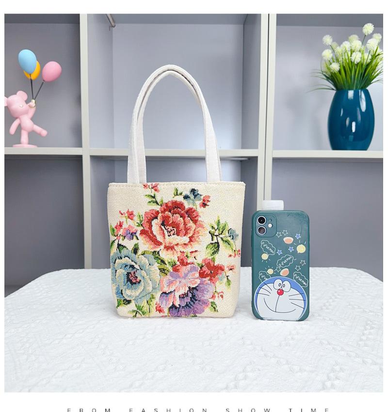 Popular Canvas Bag, Mobile Phone Change Bag, Cartoon Bag, Double-sided Jacquard Hand Bag, Cute Small Bag with Embroidery Pattern.