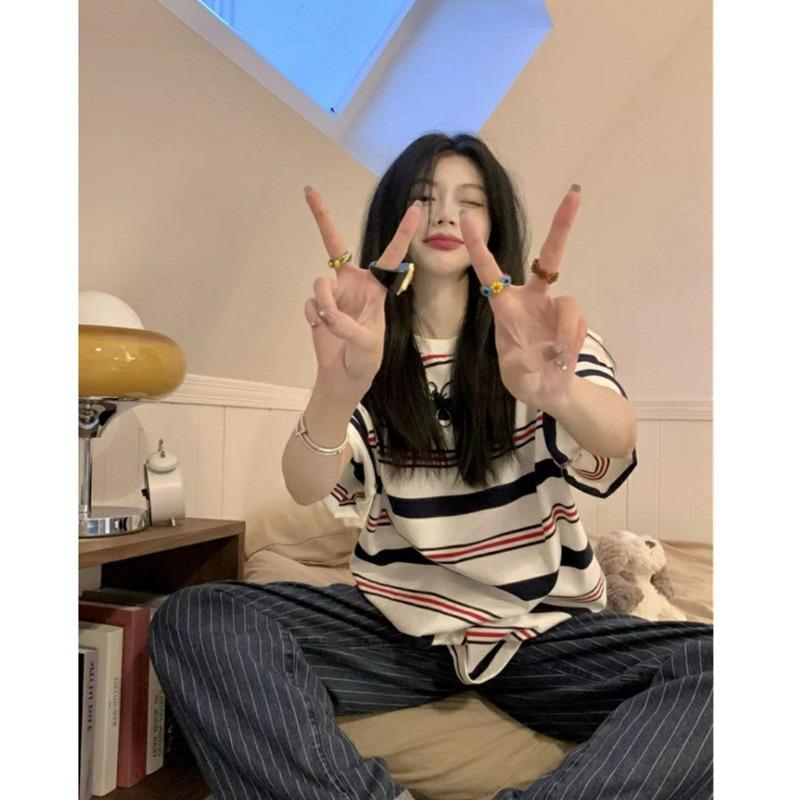 Gestreiftes Kurzarm-T-Shirt Damen Neu Sommer Locker Lässiger Wind Halbarm Studenten Vielseitiges Oberteil T-Shirt