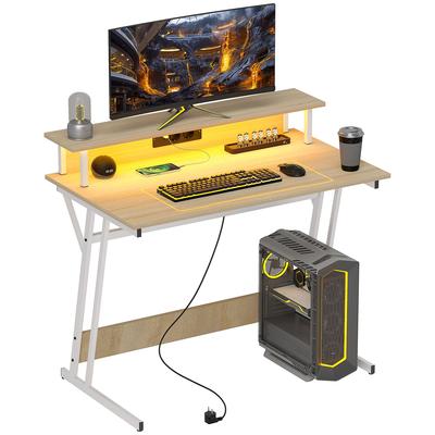 Gaming Bureau met LED Verlichting 100x60 cm Stopcontacten Monitorstandaard Planken en Afstandsbediening Natuurlijk