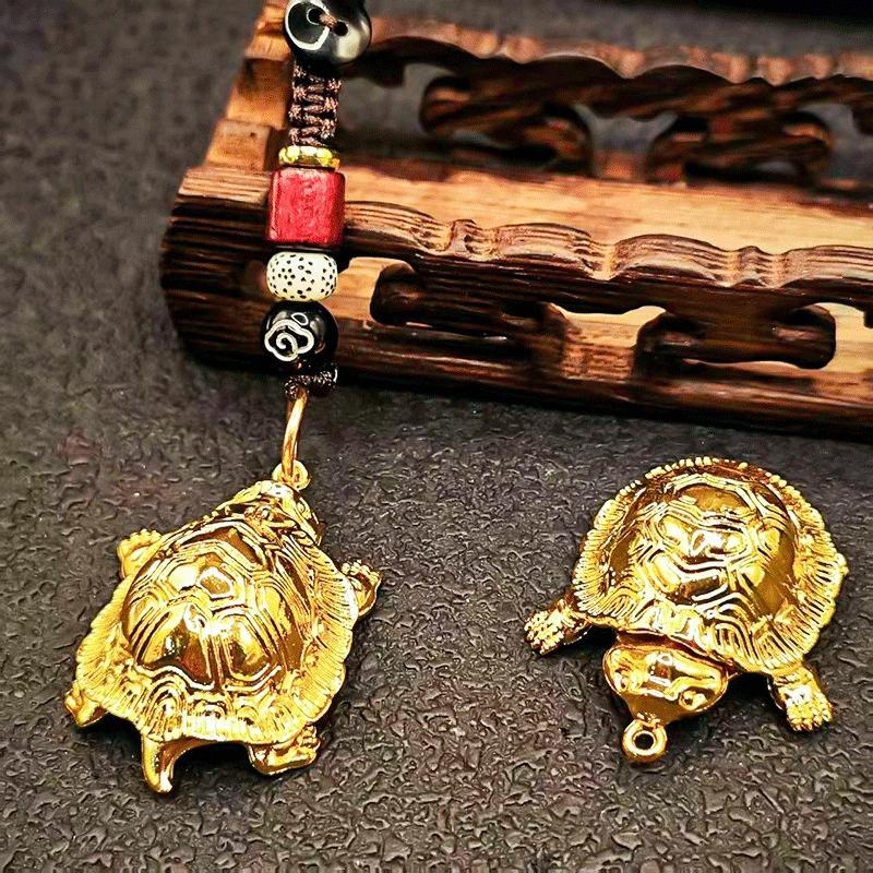 Pengagörande Gyllene Sköldpadda Nyckelring Legeringshänge Kreativ Personlighet Bilnyckelring Ring