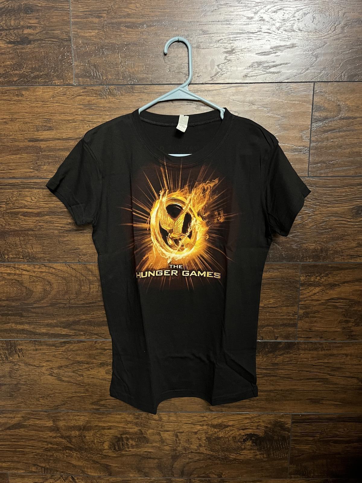 Hunger Games Movie T-shirt - May the Odds be in Your Favor S
