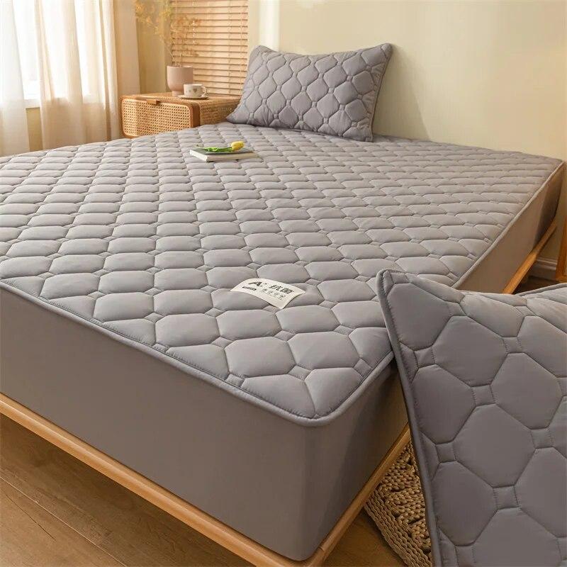 Thicken Mattress Cover Cotton Quilted Bed Cover Anti-bacterial Mattress Protector Topper Pad Soft Fitted Sheets Thick Bed Linens
