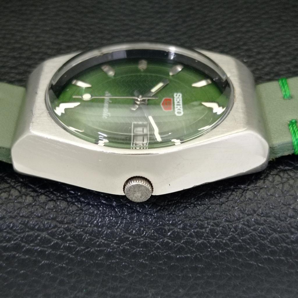 JAPAN VINTAGE SEIKO 5 AUTOMATIC 6309A MENS GREEN COLOR DIAL WATCH a701471-5
