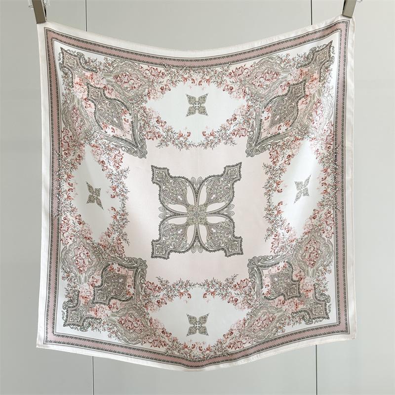 Silk satin medium square scarf mulberry silk retro paisley printed silk scarf premium commuter decorative scarf shawl