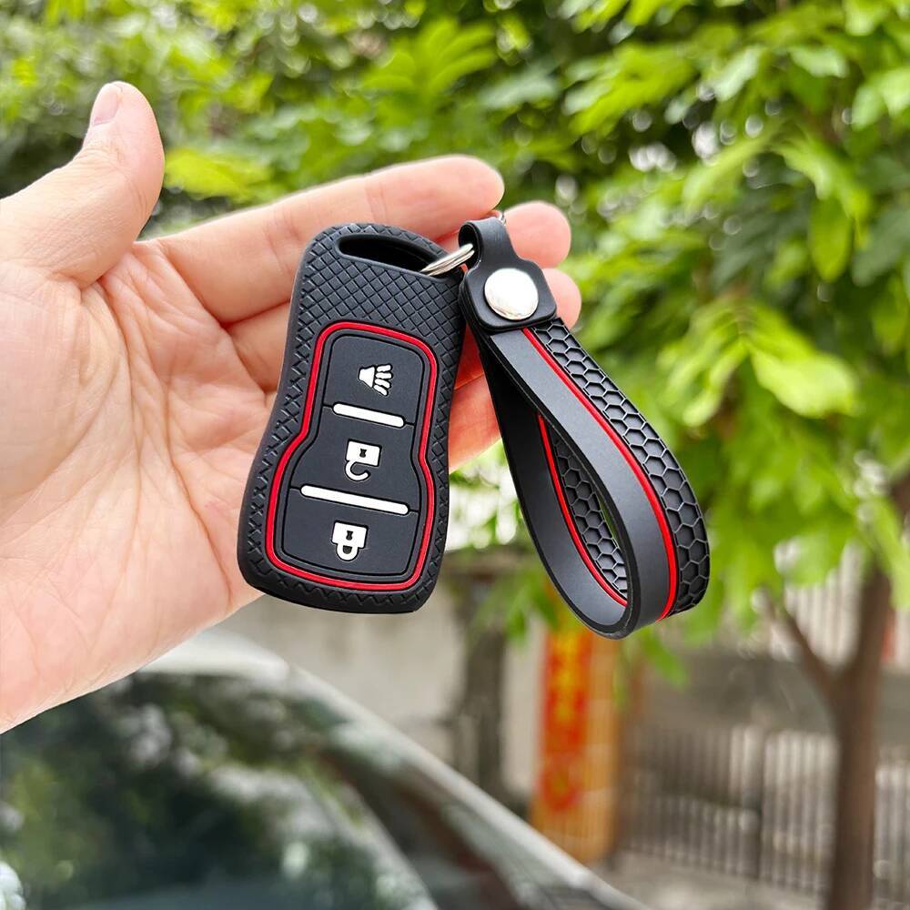 Silicone Keychain Holder For Nissan Tiida Sentra X-Trail T30 Altima Frontier Maxima For Infiniti Qx56 Ja60 Fx35 Key Case Cover