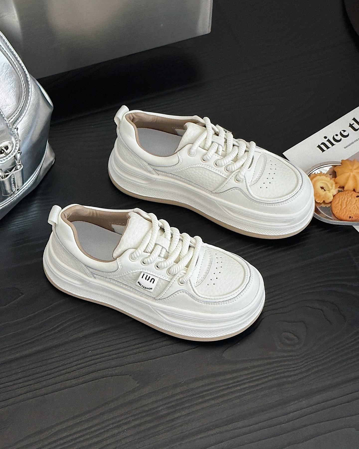 

Осенью 2025 года новые кроссовки Dexun Forrest Gump с плоской подошвой и цветными вставками — универсальная, повседневная спортивная обувь для бега для женщин. 40 абрикосовый