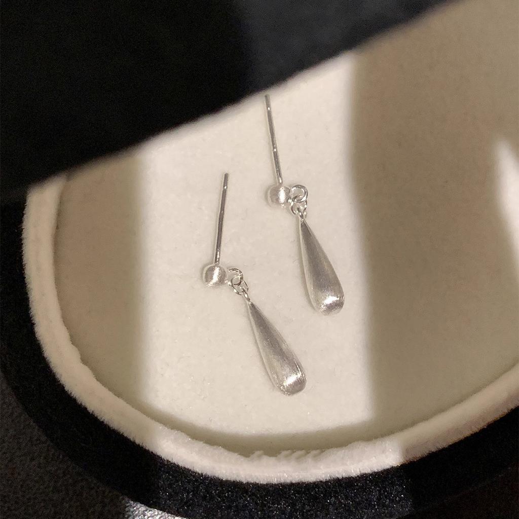 Frosted Teardrop Vintage Earrings Women's Cold Light Minimalist Personalized Design Elegant Everyday Ear Jewelry