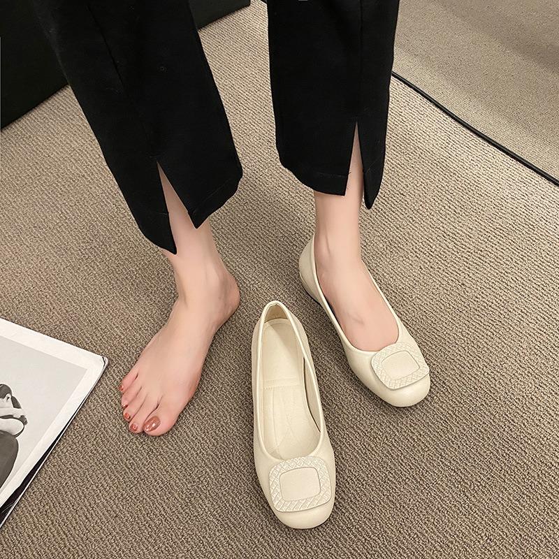 New soft leather shallow mouth medium heel single shoes women's shoes round head versatile rough heel soft leather versatile commuter work shoes