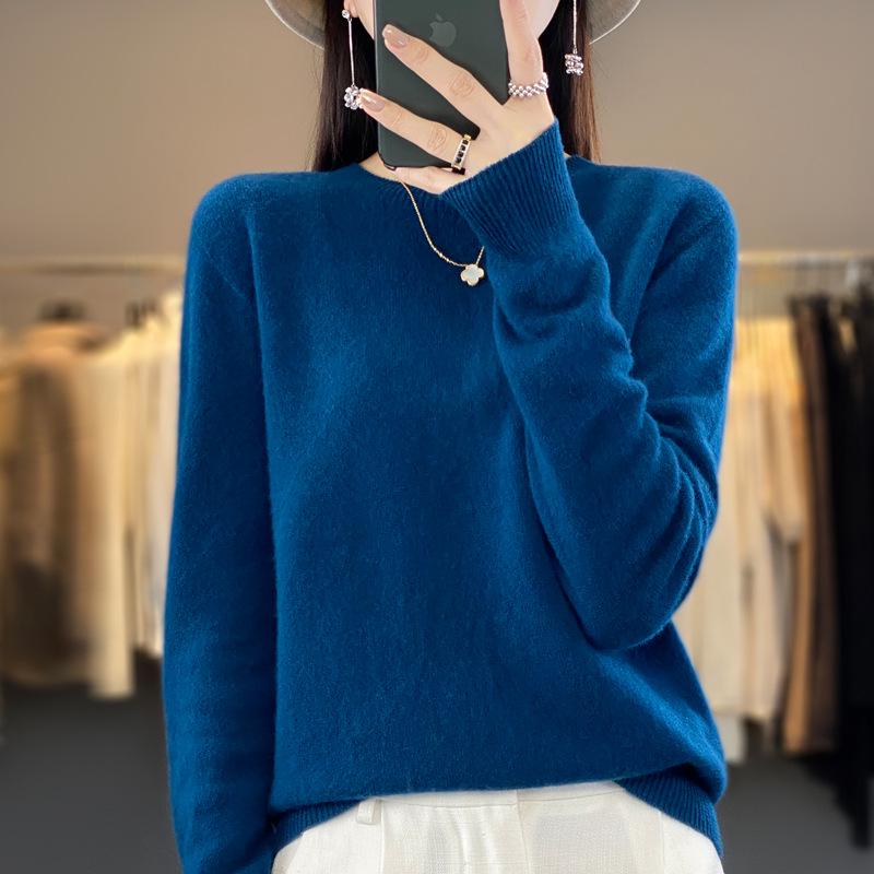 Women's Seamless Wool Cashmere Pullover Sweater - Round Neck, Loose Fit, Popular Seller for Spring, Autumn, & Winter.