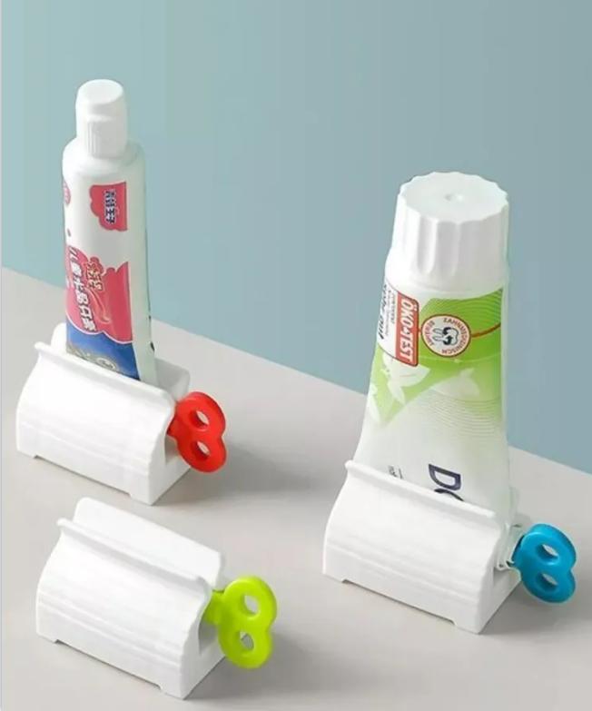 Lazy Person’s Children’s Toothpaste Squeezer & Facial Cleanser Squeezer One Size