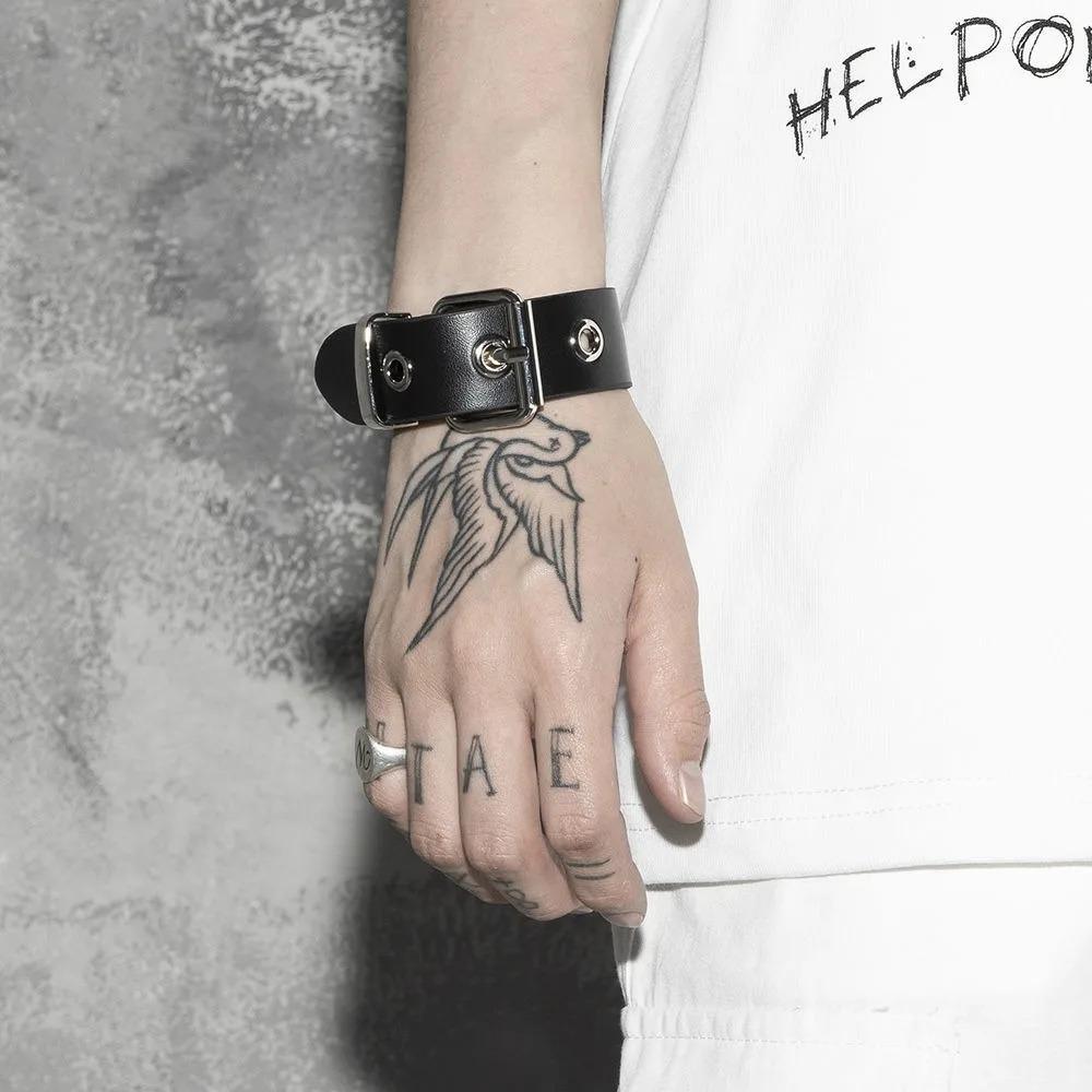 

Gothic Punk Black Leather Wristband Adjustable Bracelet Cuff Bracelets Women Men Stud Bangle Rock Unisex Jewelry чёрный