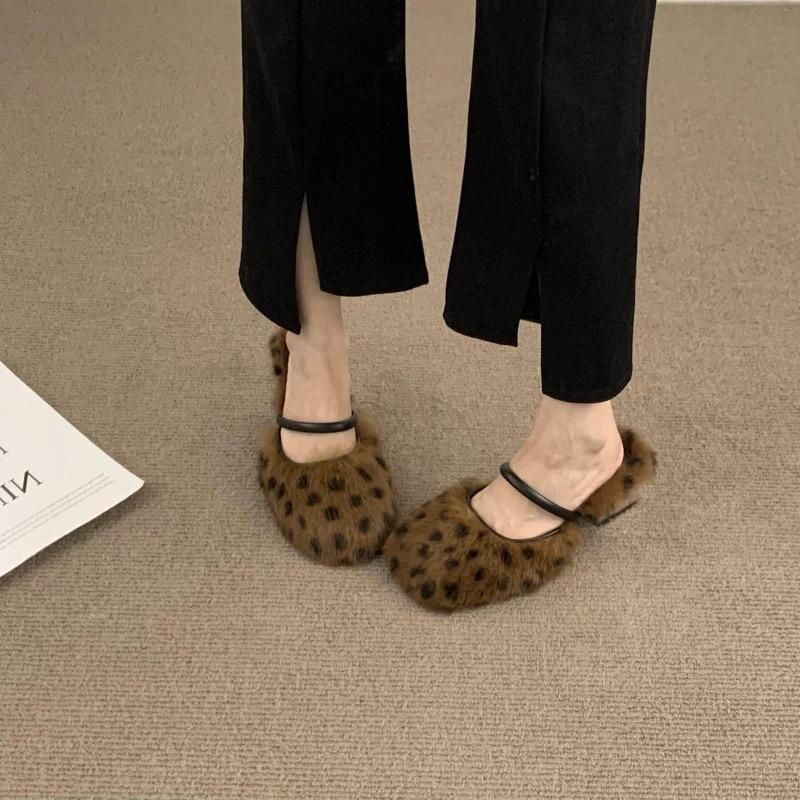 Design Sense Niche Leopard Print Bag Head Half Drag Hair Shoes Women Wear Lazy One Pedal Plush Heel Muller Shoes