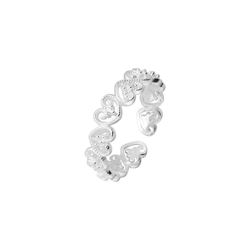 Elegant Hollow Love Heart Lace Ring: Adjustable Women's Fashion Accessory, Versatile Style for Index Finger.