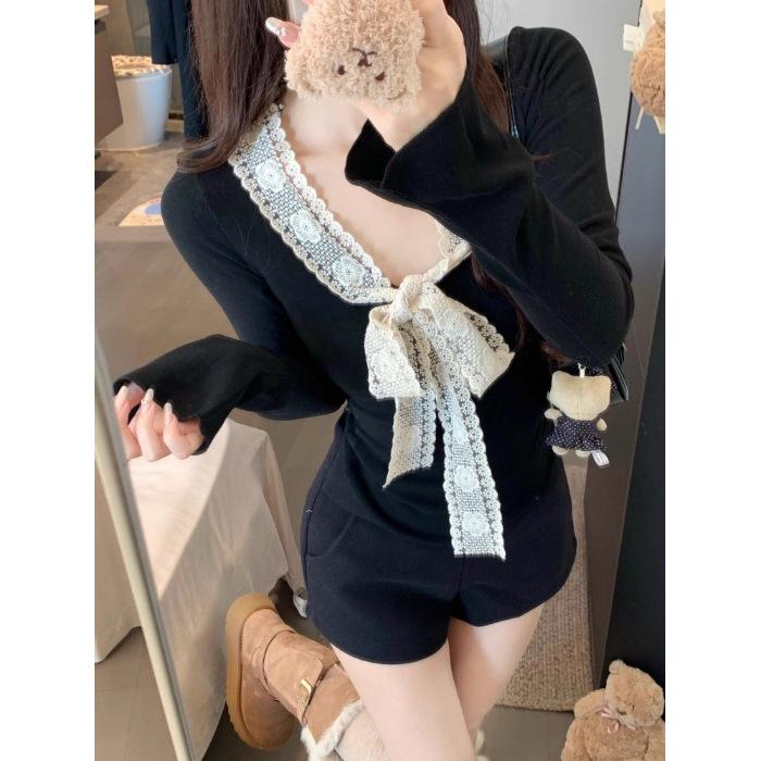 Threaded Plush V-Neck Lace Bow Long-Sleeve T-Shirt - Black, Vanilla, Apricot Large чёрный