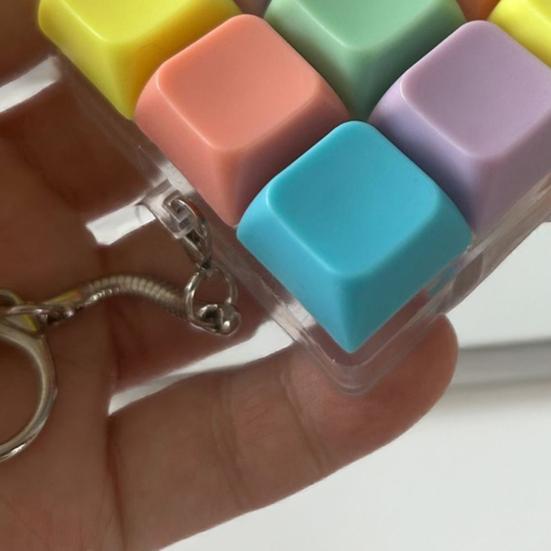 Mechanische Tastatur, Zappeln, Schlüsselanhänger, Stressabbau, Angstlinderung, tragbar, für unterwegs, leise, für Kinder und Erwachsene, 1/9 Tasten, Tastatur, Klicken, sensorisches Tastenkappen-Spielzeug