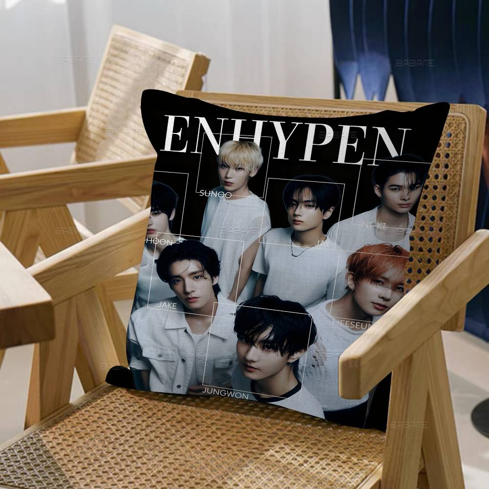 Korea E-Enhypenes Singing Group Pillow Anime Pillow Sofa Bed Head Pillow Cover Cushion Cover 45X45 Cm Fashion