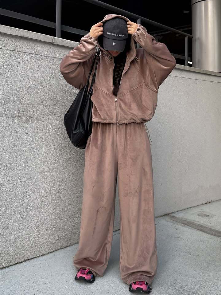 European and American Street Style Fashion Casual Women's Suit Solid Color Long-sleeved Zipper Cardigan Elastic Wide-leg Pants Two-piece Set Women