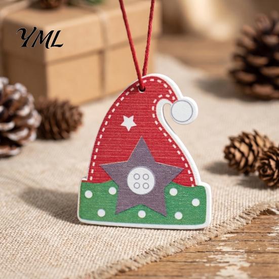 Reusable Seasonal Ornaments Christmas Tree Wooden Pendant, Vintage Cartoon Ornament with Lanyards, Classic Red White Decorations Lightweight