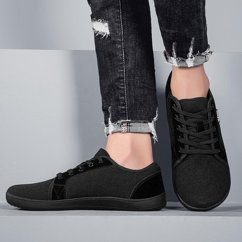 Canvas Shoes Wide Toe Flat Bottom Breathable Fashionable Men's Black 2025 New White Women's Sports Shoes Couple Tennis Shoes