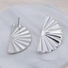 Vintage Gefaltete Crimple Sektor Ohrringe Stud für Frauen Mode Zink-legierung Retro Ohrringe Einfache Nische Temperament Schmuck Geschenk