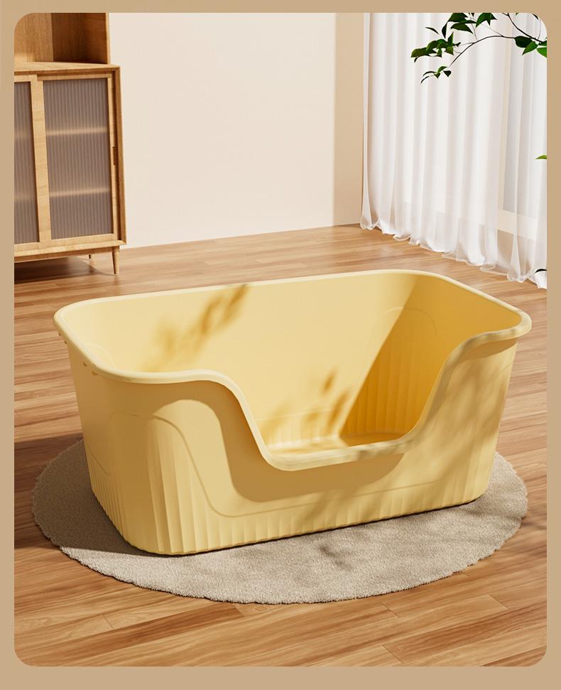 Extra Large Splash-Proof Cat Litter Box with Open Design and Mat for Maine Coon Cats
