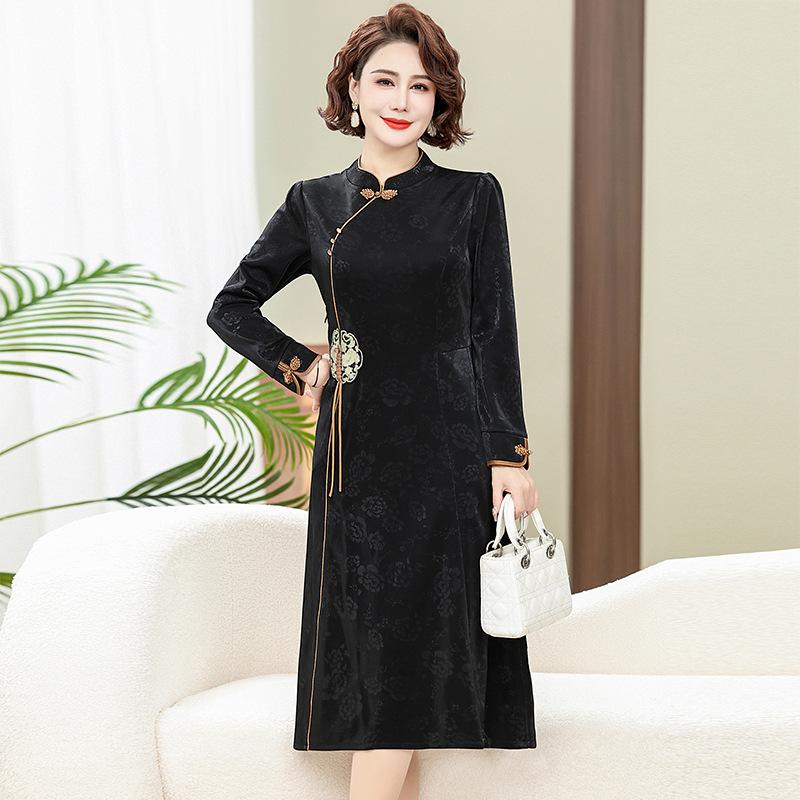 Elegant Spring Qipao Dress for Middle-aged Women - 2026 Chinese Style Skirt 3XL
