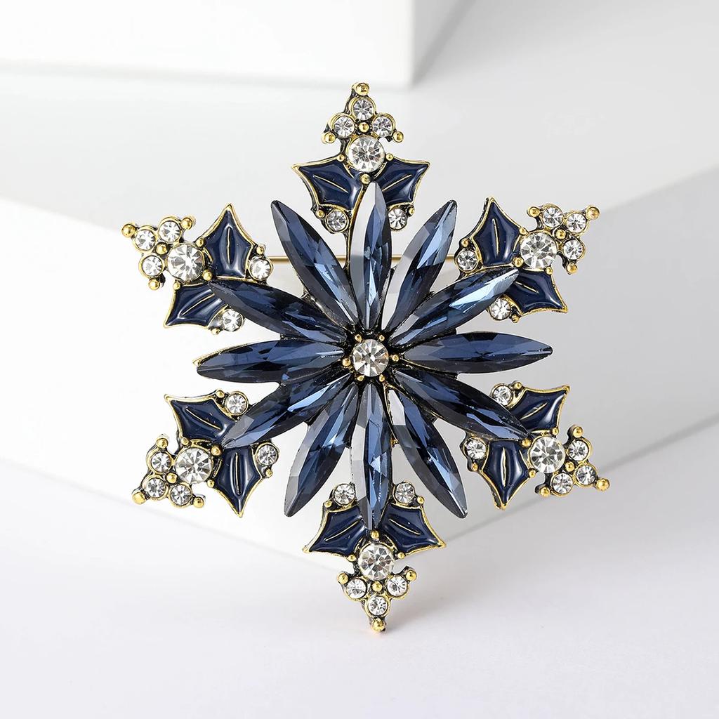 Kerst Steentjes Sneeuwvlok Broches voor Dames Unisex Winter Sneeuw Spelden Evenement Feest Nieuwe Cadeaus Decoratie Kleding Accessoires