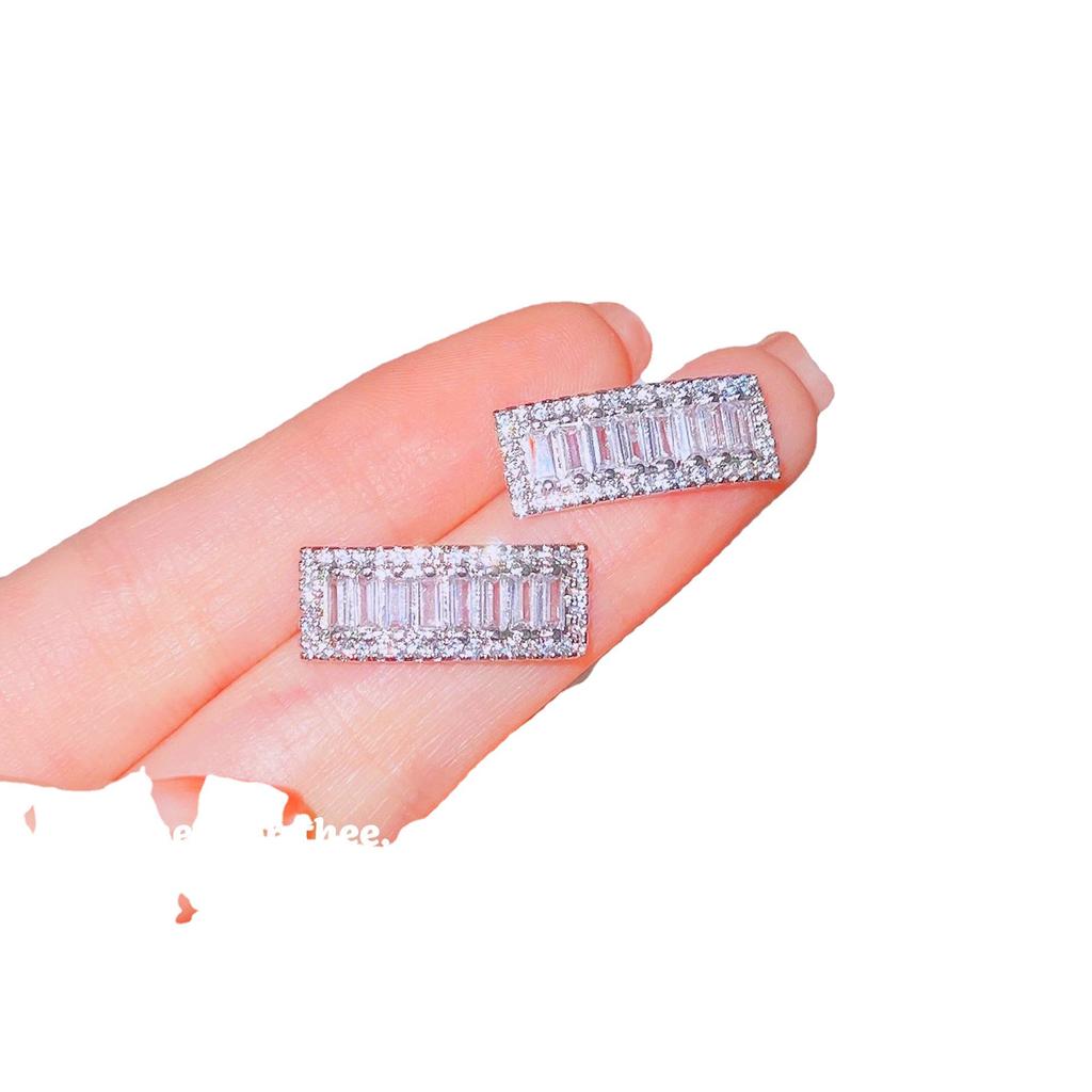 Cold Wind Ladder Square Diamond Wide Face Earrings Women'S Micro-Inlaid Zircon Tide Light Luxury Internet Celebrity Stud Earrings Needle Earrings